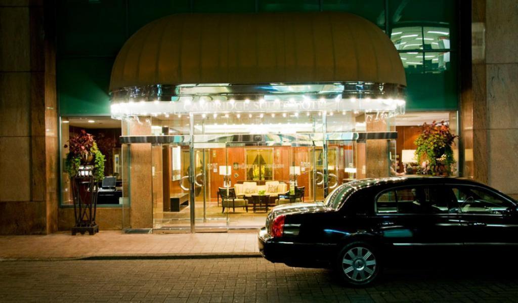 Cambridge Suites Toronto Esterno foto