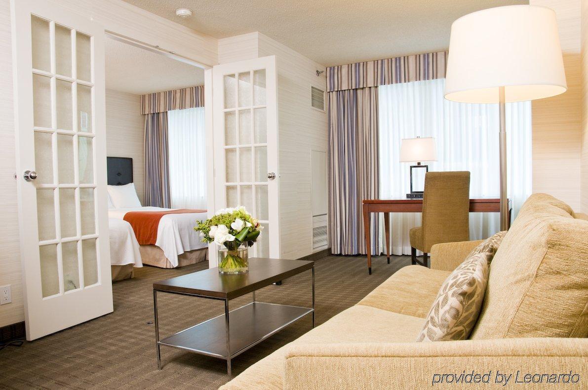 Cambridge Suites Toronto Esterno foto