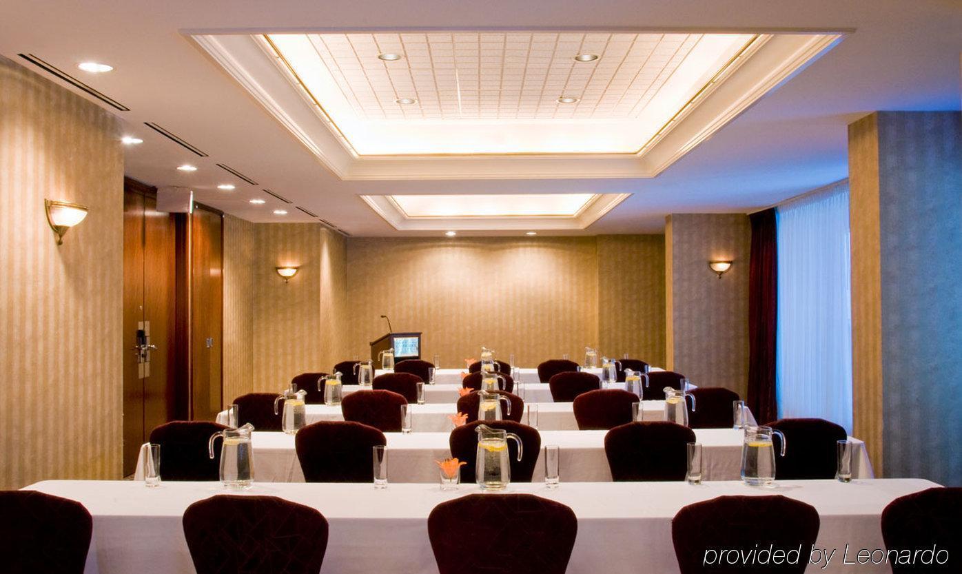 Cambridge Suites Toronto Esterno foto