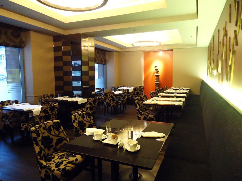 Cambridge Suites Toronto Esterno foto